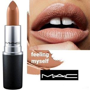 MAC Amplified Creme Lipstick *127 FEELING MYSELF*